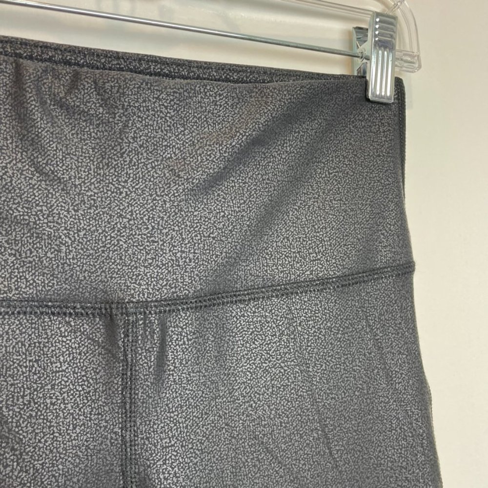 Assets By Spanx Leggings. Medium. - image 5